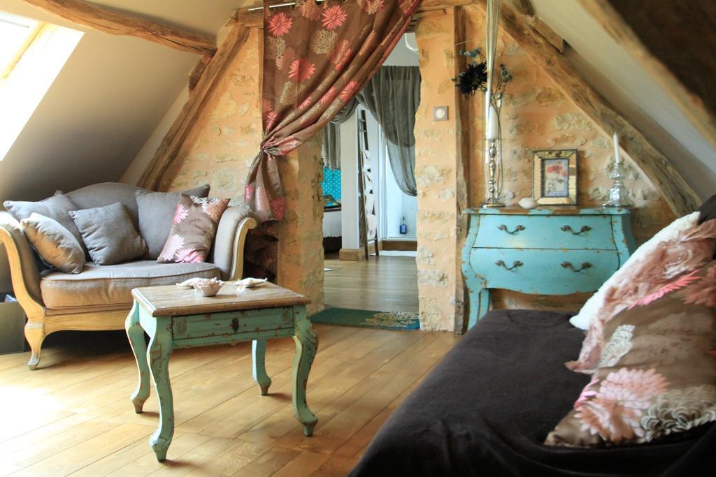 Maison D'Hotes La Maison De Leopold Terrasson Eksteriør bilde