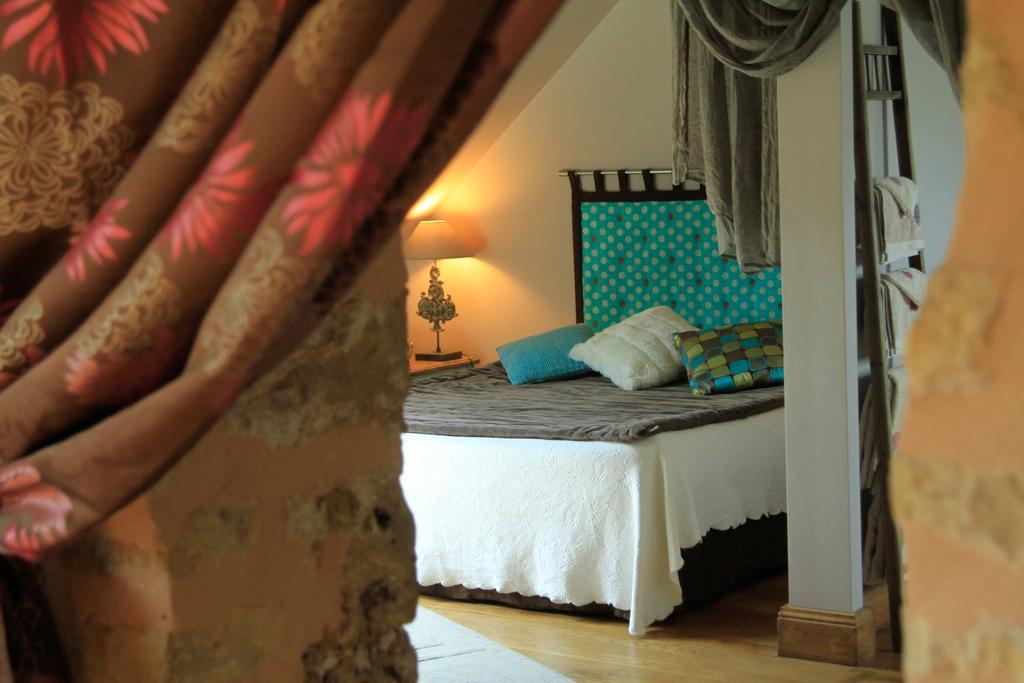Maison D'Hotes La Maison De Leopold Terrasson Eksteriør bilde