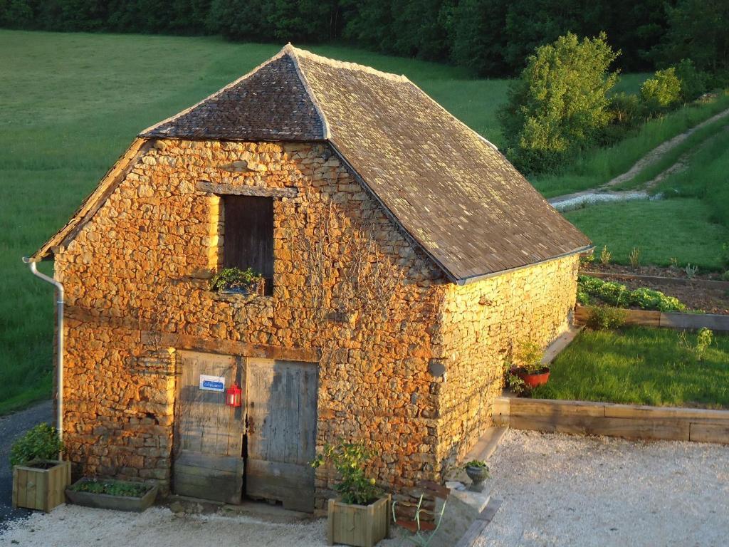 Maison D'Hotes La Maison De Leopold Terrasson Eksteriør bilde
